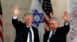 Začala sa americká operácia Zachráňte Netanjahua
