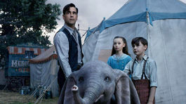 Colin Farrell, Nico Parker
