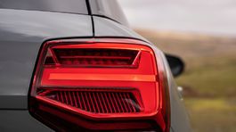 Audi-SQ2-2019-1024-3a