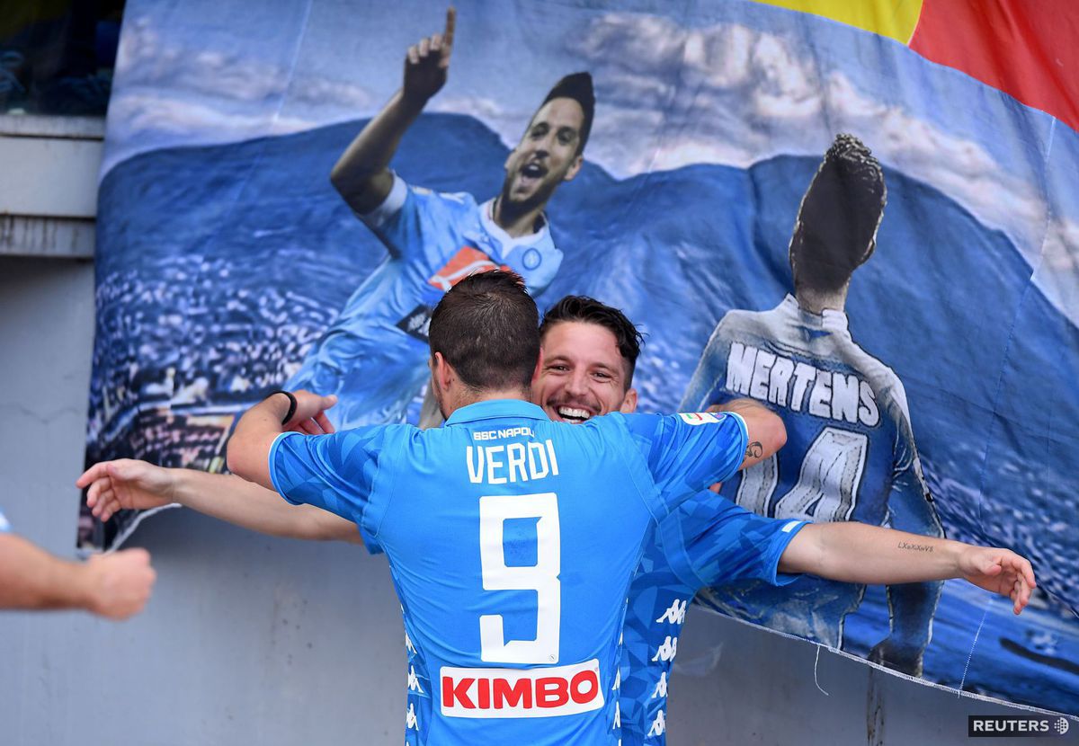 Dries Mertens a Simone Verdi sa tešia z gólu...
