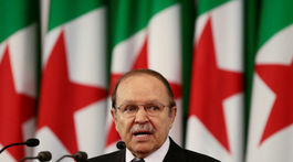 Dlhoročný alžírsky prezident Buteflika do konca apríla zloží mandát