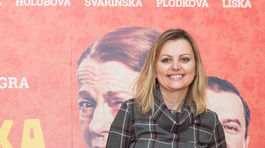 Spisovateľka Evita Urbaníková na premiére Teroristky. 