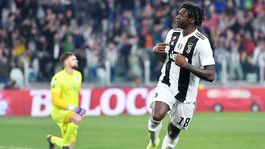 Kean žúroval so striptérkami. Ponesie za to následky, znie z Evertonu