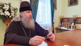 Kláštor pomohol utečencom. Aj chlapcovi, ktorý zbieral zvyšky tela zabitej matky