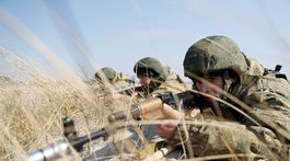 Szijjártó podpísal vo Washingtone dohodu o obrannej spolupráci s USA