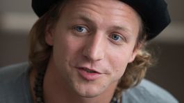 Poctu slobode na Devíne vzdajú Tomáš Klus či Sima Martausová 