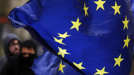 EÚ predĺžila o ďalší rok sankcie voči Iránu pre porušovanie ľudských práv