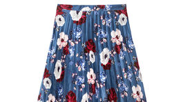 Plisovaná sukňa s kvetinovým vzorom Mohito, predáva sa za 29,99 eura.