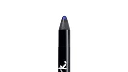 Očný tieň v ceruzke Avon Mark, odtieň Ultra Violet, predáva sa za 3,49 eura.