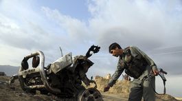 Taliban oznámil začiatok jarnej ofenzívy, zakázal činnosť WHO a Červeného kríža