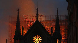 Francúzsko Paríž katedrála Notre Dame požiar