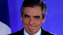 Francúzsky expremiér Fillon bude čeliť súdnemu procesu