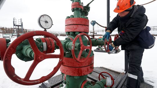 Slovensko stoplo dodávky nekvalitnej ruskej ropy. Zásoby má asi na 90 dní