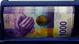 Prečo Švajčiari stále milujú hotovosť. Nové platidlo bude patriť k tým najcennejším