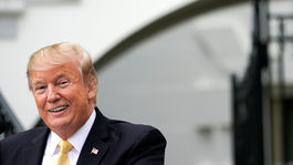 Exkluzívne: Trump môže prísť na oslavy SNP