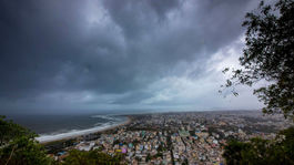 V Indii evakuovali pred príchodom cyklónu Fani 800-tisíc ľudí