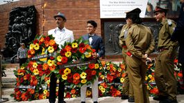 Izrael si pripomína šesť miliónov obetí holokaustu