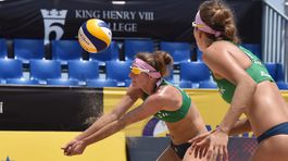 Víťazný vstup. Dubovcová so Štrbovou na úvod ME zdolali Francúzsky 