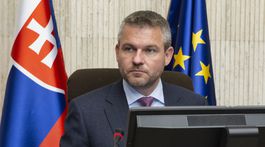 Rakúsky kancelár Kurz vyjadreniami o Mochovciach presiahol svoje právomoci, vyhlásil Pellegrini