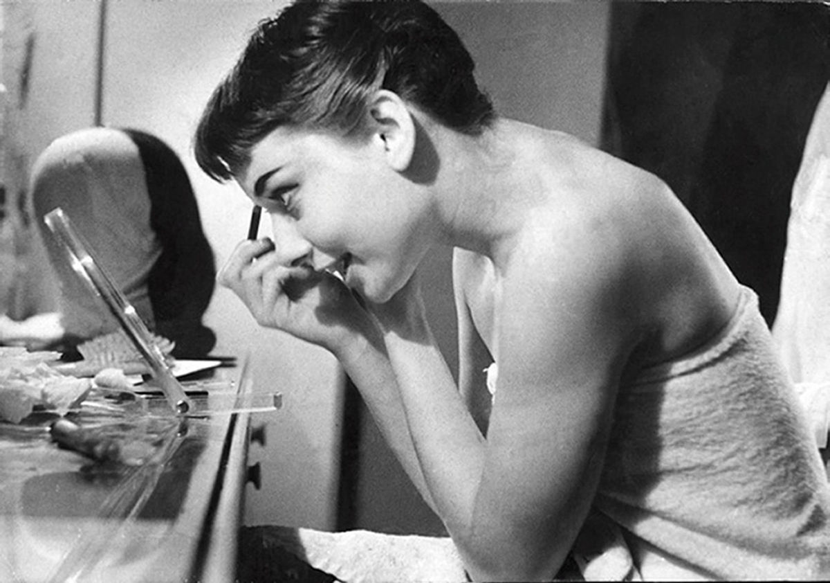 Herečka Audrey Hepburn na nedatovanej...