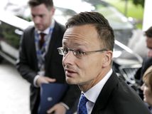 SR / Bratislava / V4 / Diplomacia / Ministri / Rokovanie /