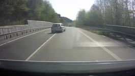 VIDEO: Mladý Poliak sa dal po nehode na útek, padli aj výstrely 