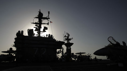 Irán odštartoval manévre v blízkosti strategického Hormuzského prielivu