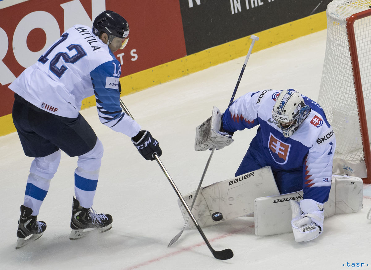 Marko Anttila pred Marekom Čiliakom.