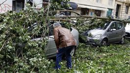 Pri silných búrkach v Nemecku utrpelo zranenia 21 ľudí