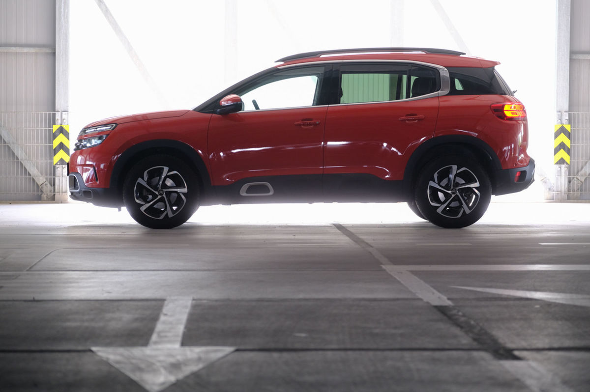 Citroën C5 Aircross je najväčším SUV v ponuke...