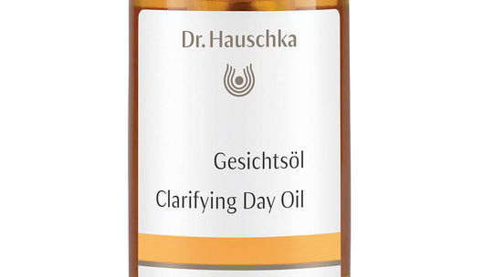 Pleťový olej Clarifying Day Oil od Dr. Hauschka...