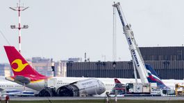 Ruské letecké spoločnosti zrušili desiatky letov lietadiel Suchoj Superjet 100