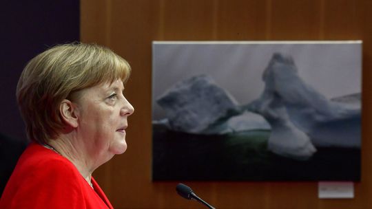 Merkelová: Nemecko by sa mohlo vydať na cestu uhlíkovej neutrality