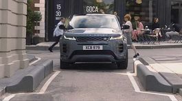 Range Rover Evoque - Ground View 2019