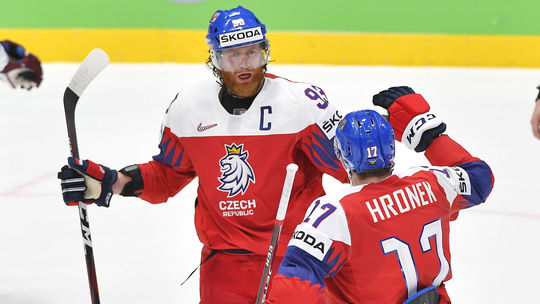 Jakub Voráček, Filip Hronek