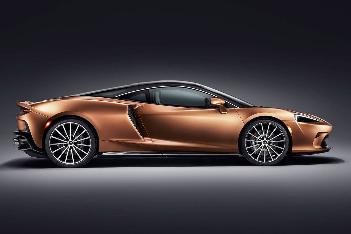 Na dĺžku meria McLaren GT až 4 700 mm, viac ako...
