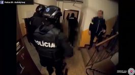 VIDEO: Rázny zásah polície. Gemerskí predajcovia drog skončili vo väzbe