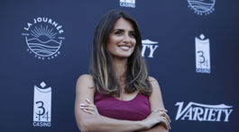 Má recept na krásu? Na plátne ako žena z dediny, v Cannes Penelope Cruz žiari