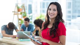 Každý, kto platí odvody, môže získať dávky