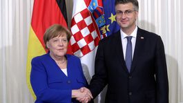 Merkelová vyjadrila podporu Chorvátsku pri vstupe do Schengenu a eurozóny