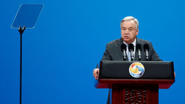 Šéf OSN António Guterres žiada zbrojné embargo voči Líbyi