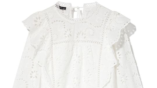 Dámska blúzka s efektom madeirovej čipky...