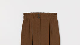 Široké skrátené dámske nohavice H&M, predávajú sa za 24,99 eura. 