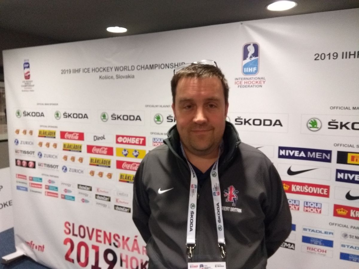 Chris Ellis, mediálny manažér britských...