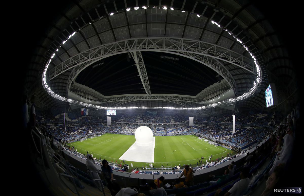 Štadión Al Wakrah, jedno z dejísk futbalových...