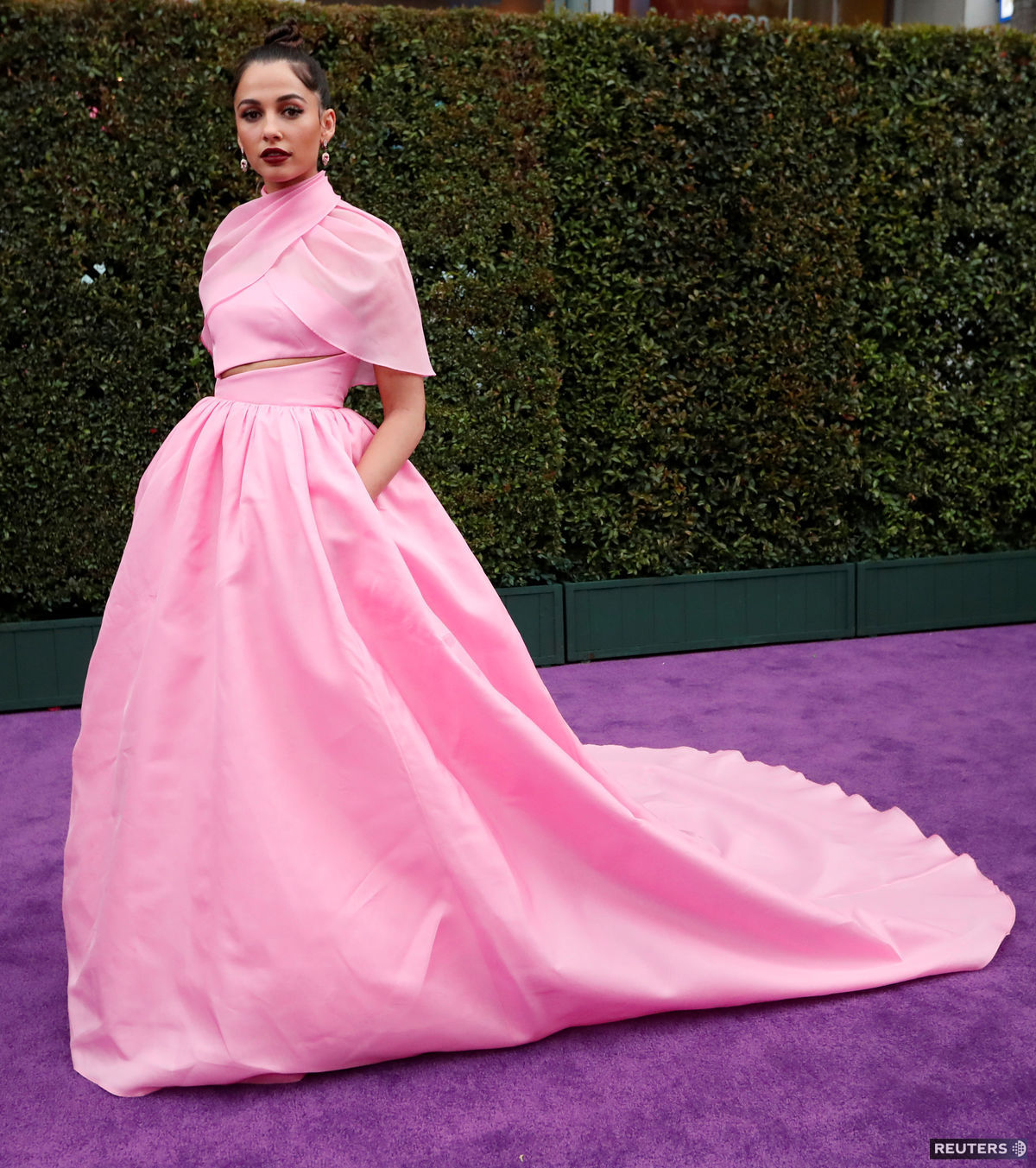 Naomi Scott na premiére filmu...