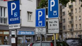 Ročná parkovacia rezidentská karta v Bratislave má stáť od 39 do 500 eur