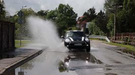 Vodiči robia pri výmene pneumatík chyby. Pozrite si aké
