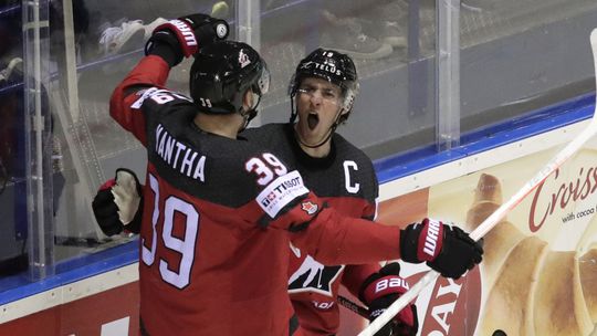 Anthony Mantha, Kyle Turris