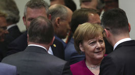 Meno nového šéfa komisie chcú mať lídri na summite v júni